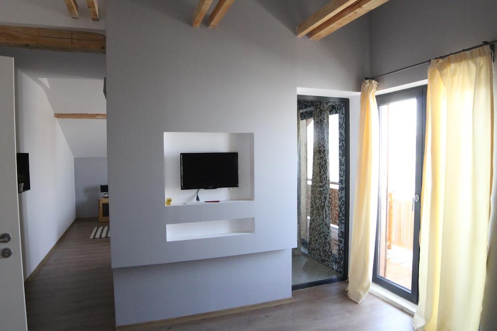 Villa Swiss Săcele Εξωτερικό φωτογραφία