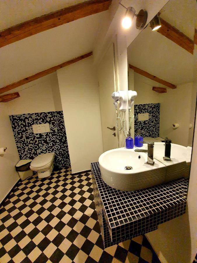 Villa Swiss Săcele Εξωτερικό φωτογραφία